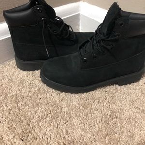 Black Timberland Boots
